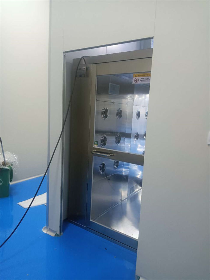 濟南迪曼生物科技有限公司安裝不銹鋼風(fēng)淋室